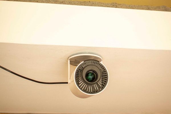 DOMO ALLPA CON PROYECTOR Y PANTALLA