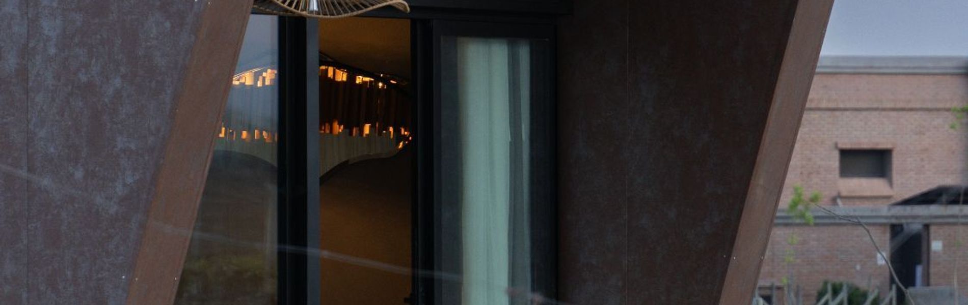 Andeluna Winery Lodge