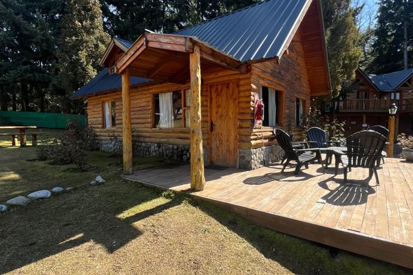 Cabaña para cinco personas con dos baños 