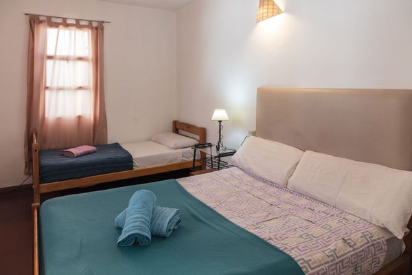 Triple Privada - planta baja - Baño exterior