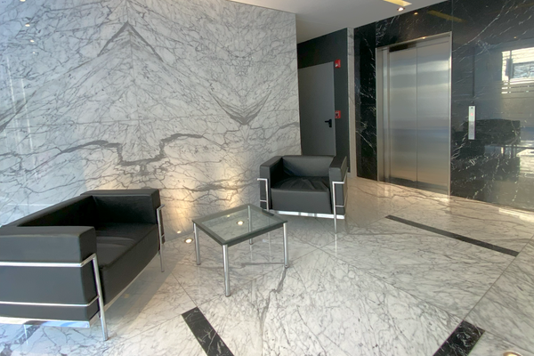 Encantador monoambiente con piscina a 1 cuadra del Hospital Italiano [Rawson]