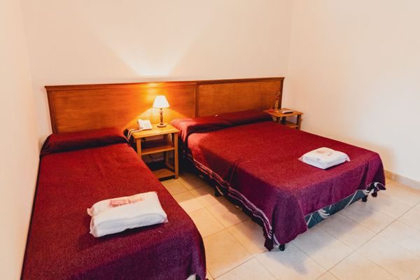 Habitación Triple Matrimonial + Single