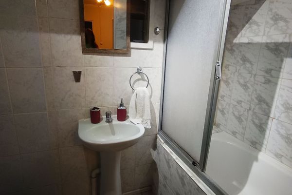 Departamento para 5 personas (Matrimonial + 3 Cama single)