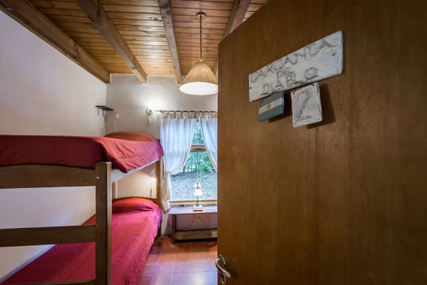 CAMA EN HAB CUADRUPLE A COMPARTIR