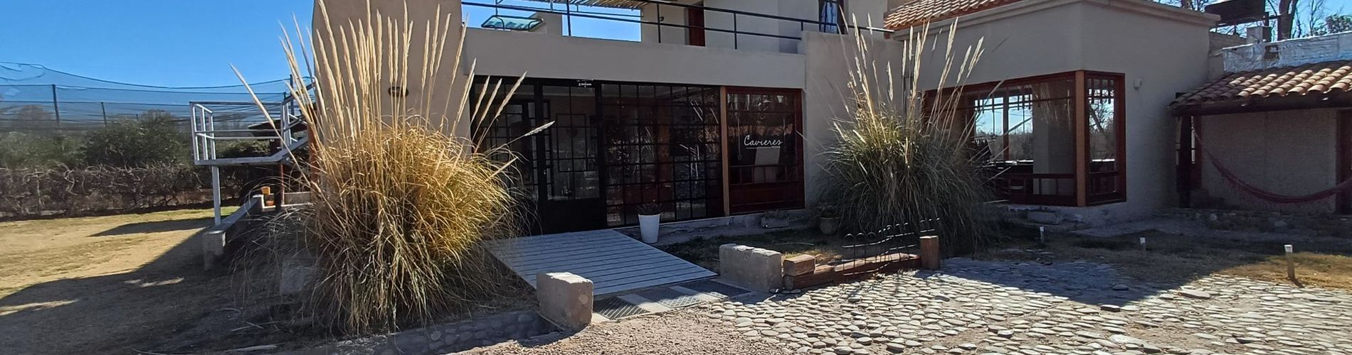 Posada Cavieres Wine Farm