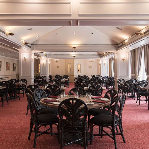 Hotel Quinto Centenario