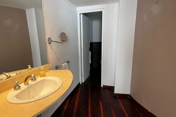 Boutique 1° piso TRIPLE