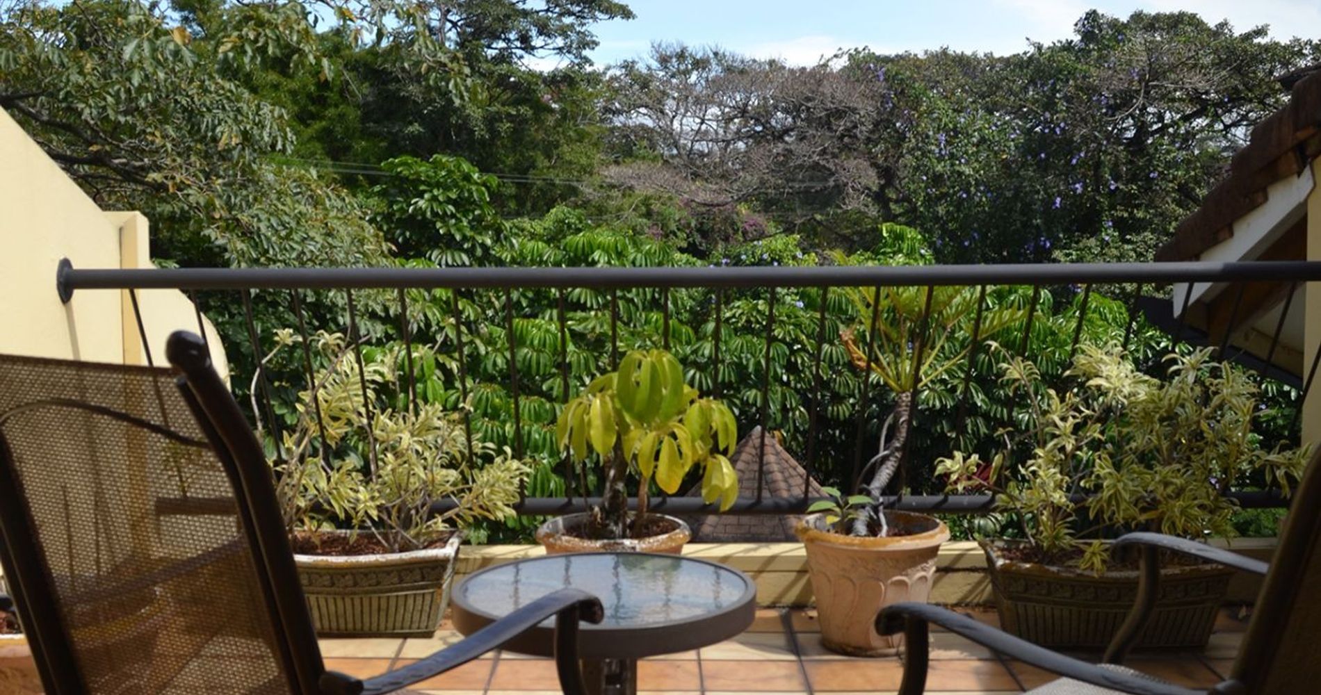 Apartotel & Suites Villas del Rio