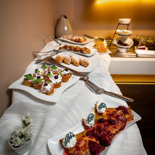 Hotel Los Españoles Plus