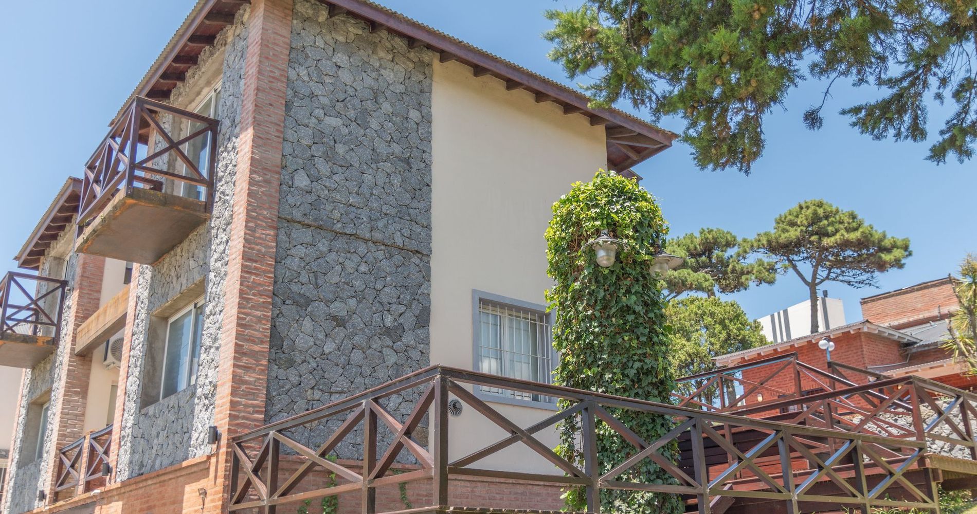 Tangerina Apart Hotel