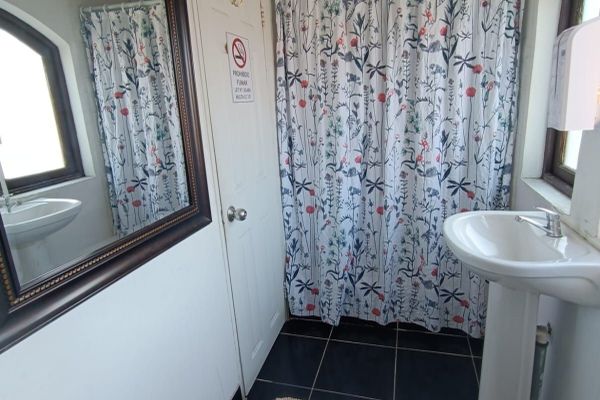 Habitación Familiar Cuádruple con baño privado