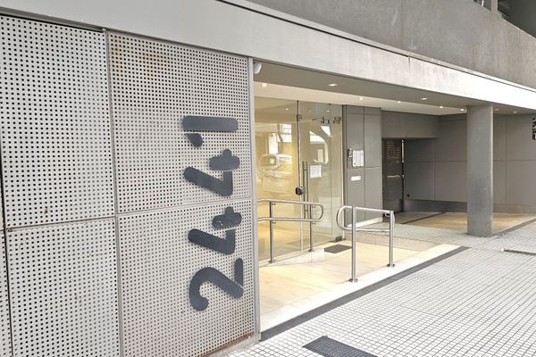 Depto monoambiente sobre calle Quesada, Belgrano.