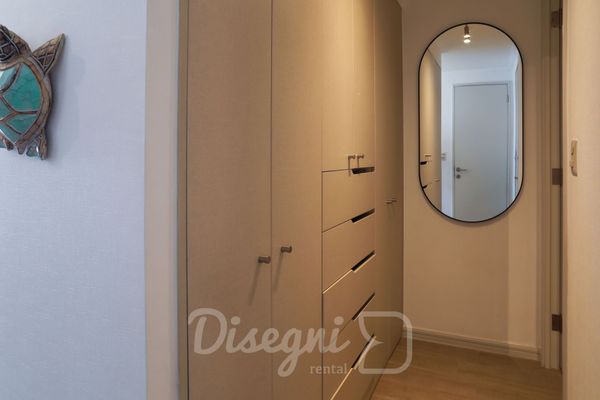 Disegni 15 · Primera línea – Vista mar y descanso