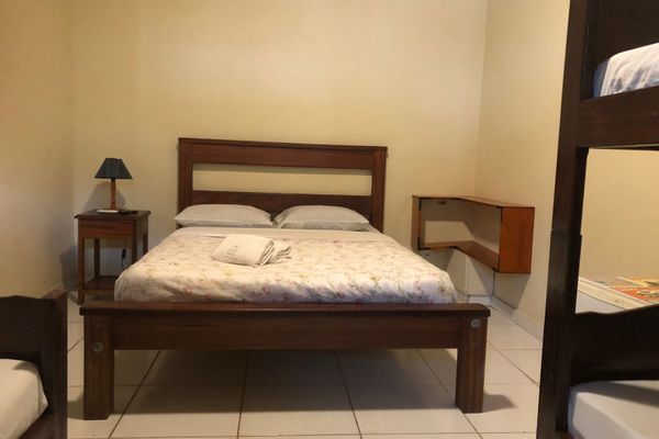 Quarto Quíntuplo Standard