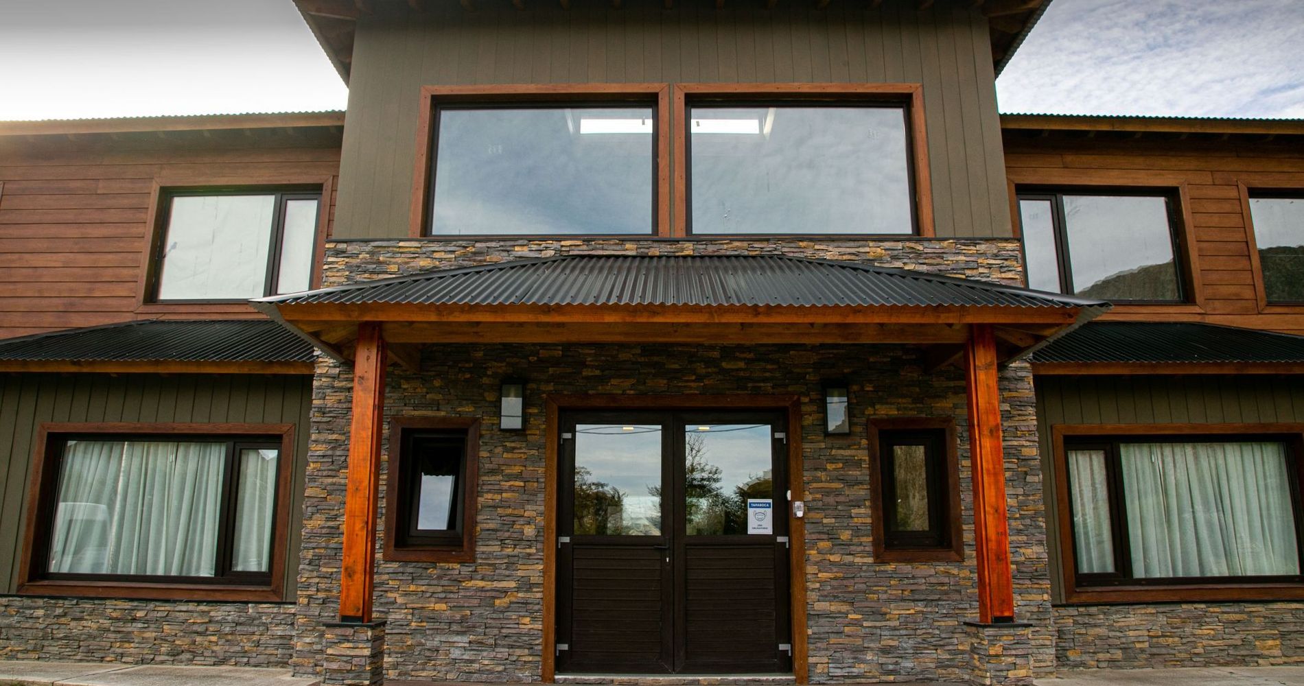 Senderos Suites & Aparts