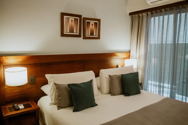 Habitación  Contra Frente