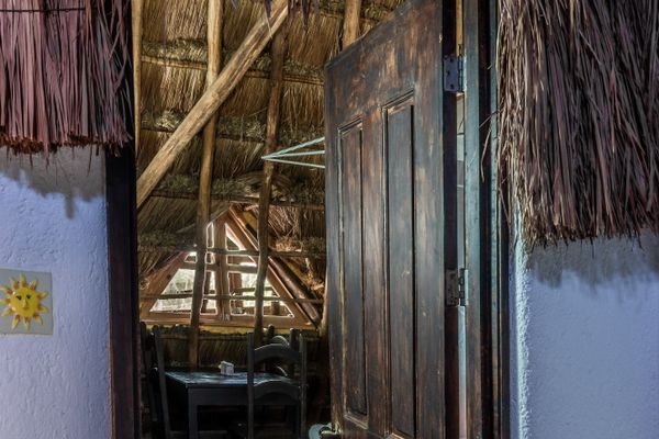 Entrada de cuarto King económico, Hotel Casaejido, Playa del Carmen, México