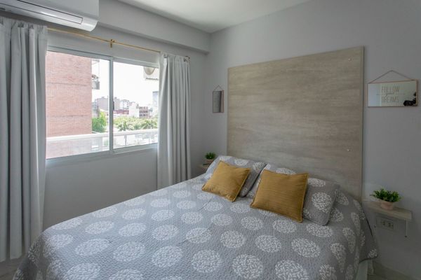 LOCAL EXPERIENCE V - 1 DORMITORIO