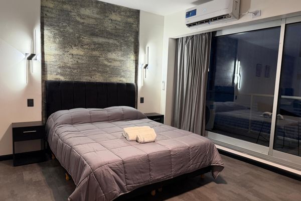 Rock & Art – Moderno loft automatizado h/ 6 pax