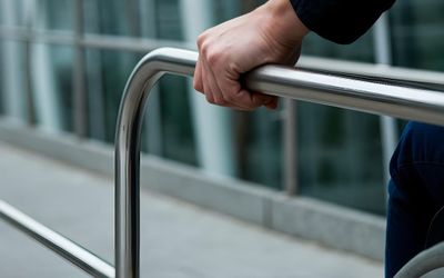 HotelZielo - 
                                    Acceso para huéspedes con movilidad reducida                                