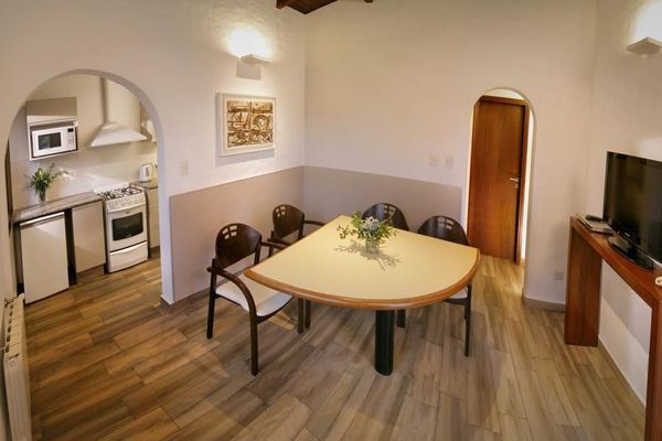 Cabaña- Hasta 4 Adultos