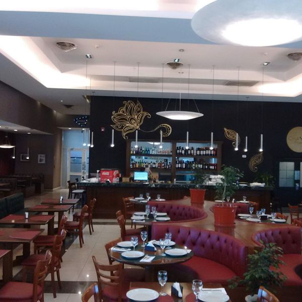 Howard Johnson Sierras Hotel and Casino