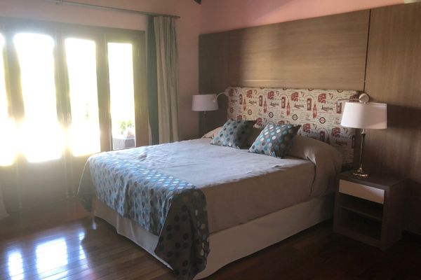 Habitación Carmín