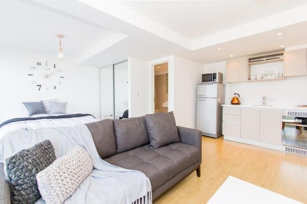 Pacífico Centro - Monoambiente Vista al Canal con Balcón