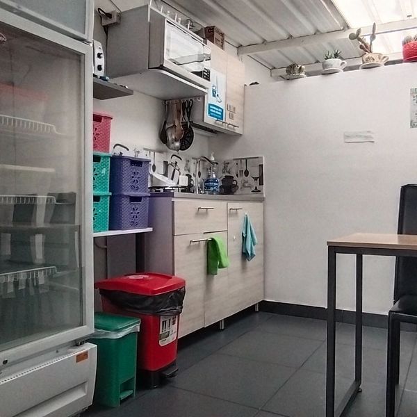 Hostel Metro Floresta Alojamiento