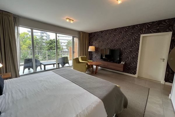 Family Plan Deluxe con Balcón