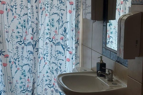 Habitación Triple con baño compartido