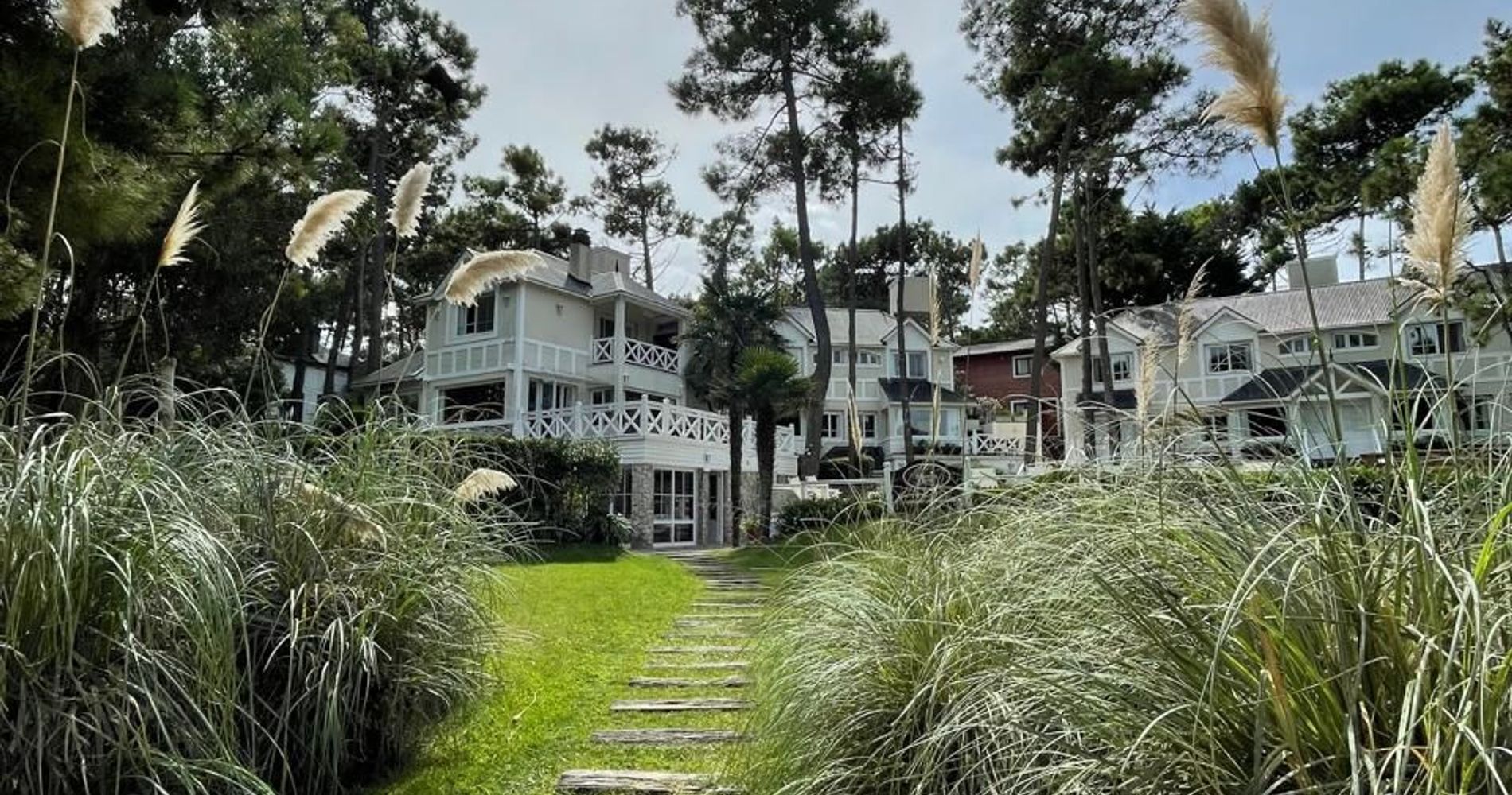 Miradores del Bosque Apart Spa