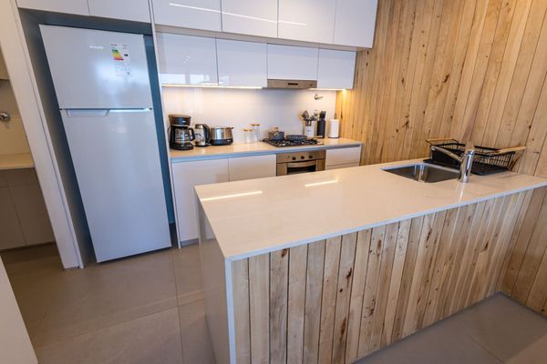 Superior