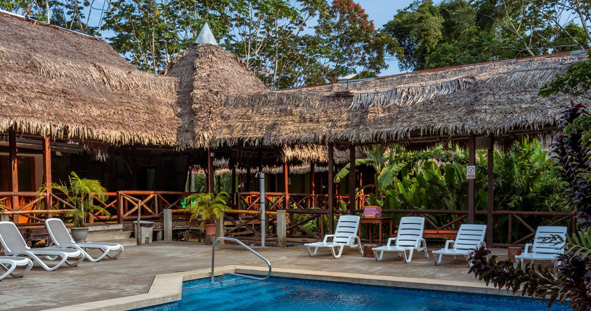 Heliconia Amazon River Lodge
