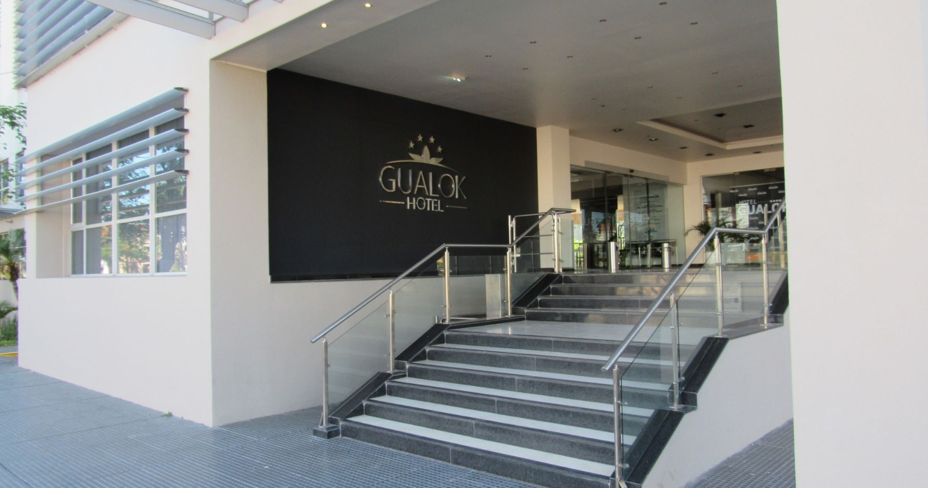 Hotel Gualok