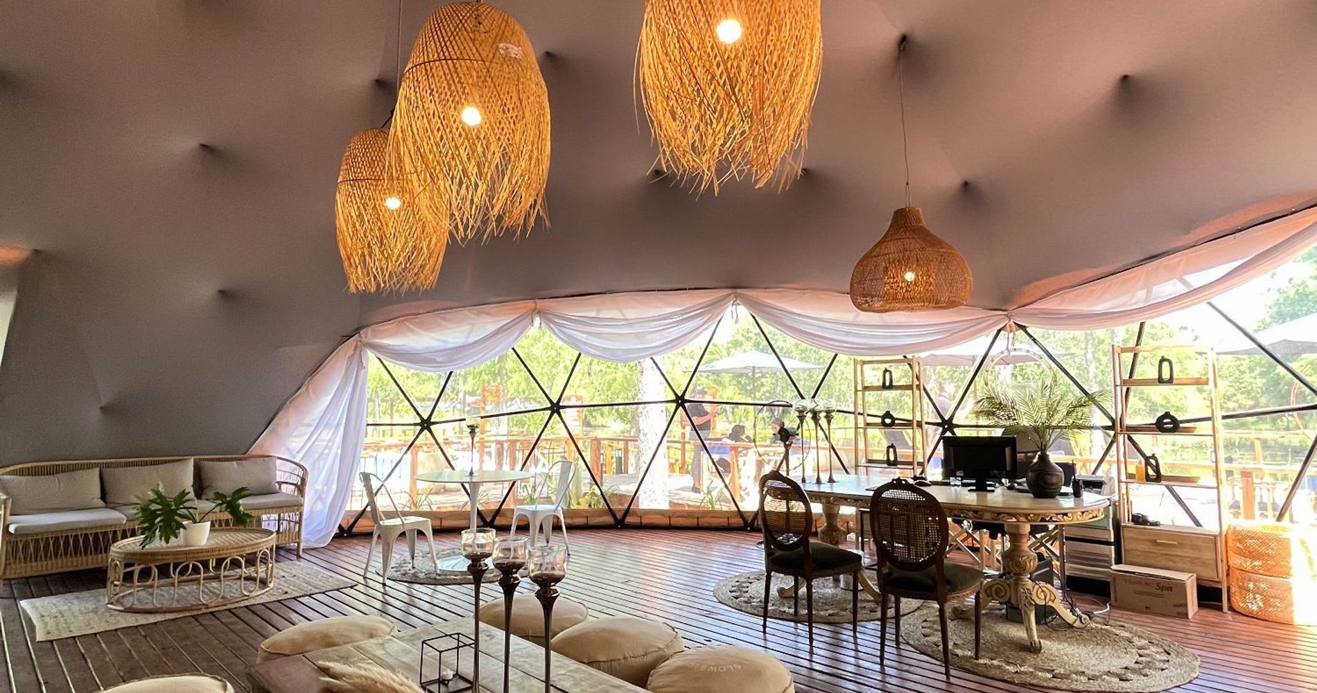 Breezes of the Lake Glamping & Events