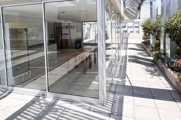 New India Apartment - con amenities, centrico.