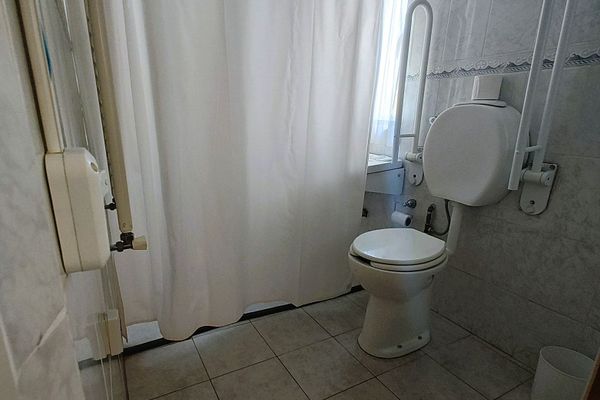 TWIN ADAPTADA