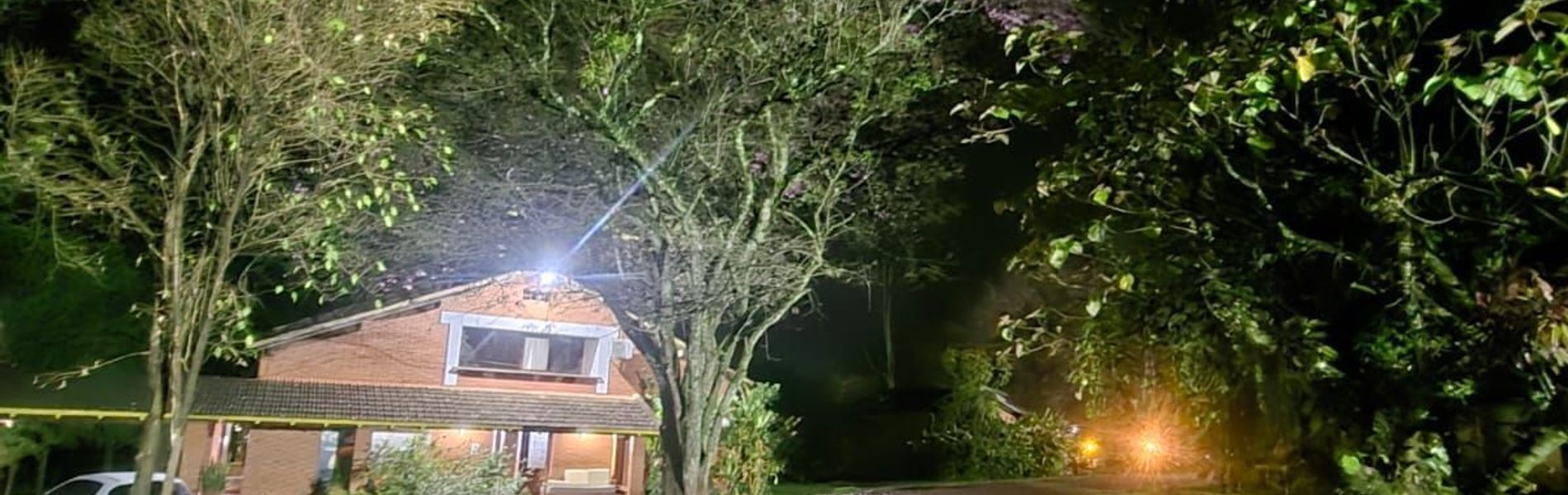 Hotel Las Brisas & Restaurant