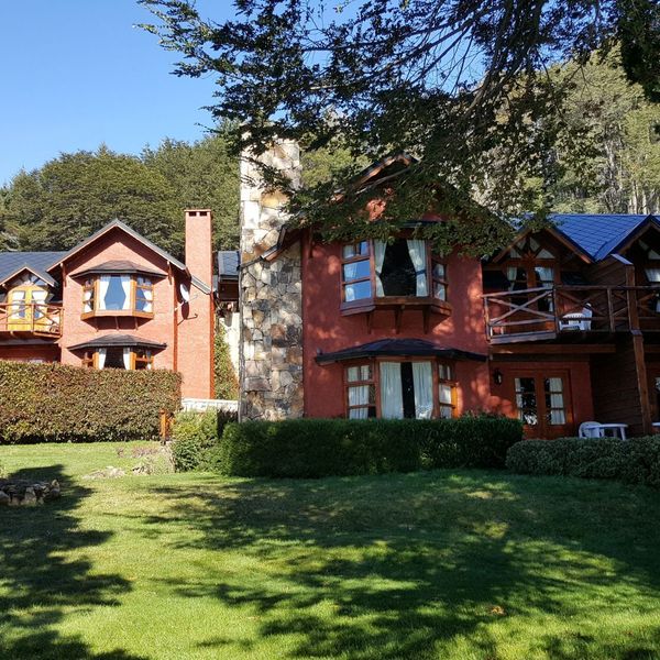 Costa Brava Apart Hotel & Suites