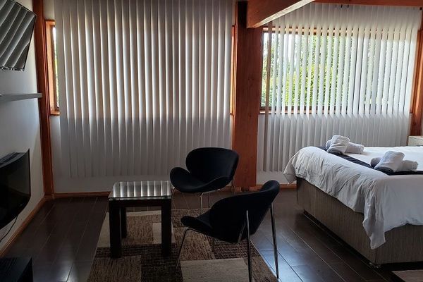 Habitación Cuádruple Vista Interior Estacionamiento