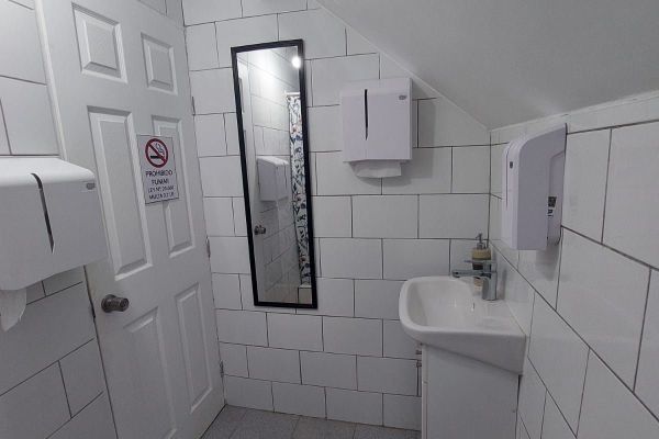 Habitación Familiar Triple con baño privado