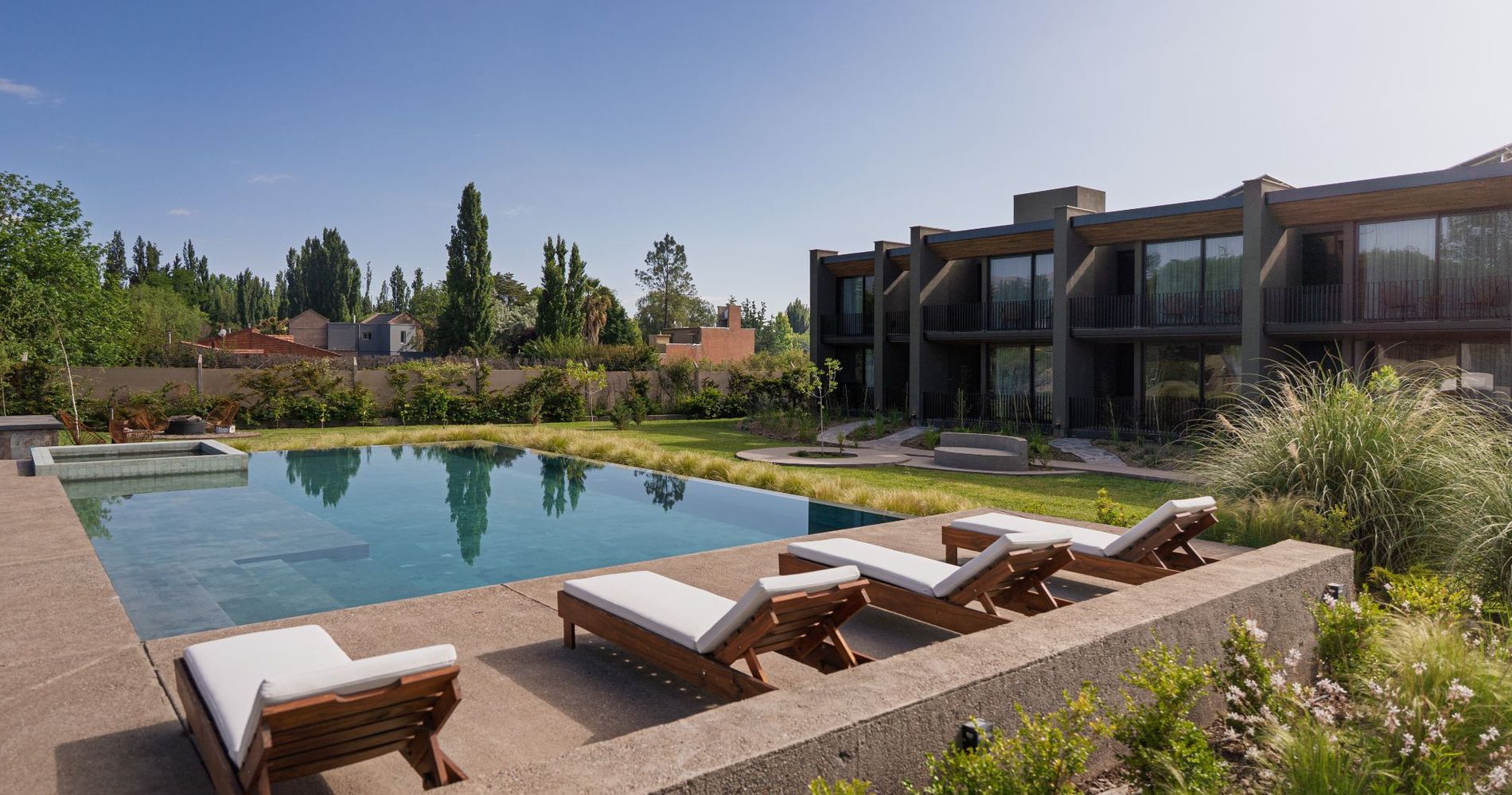 Vistalba Hotel Aparts & Suites