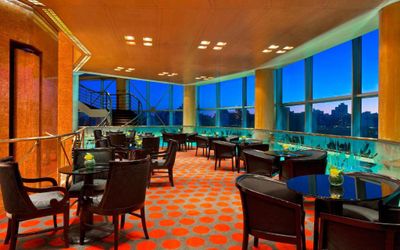 QuintoCentenarioHotel - Lobby Bar