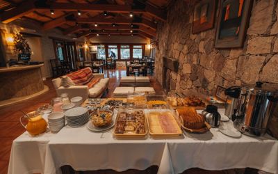 LaComarcaHotel - 
                                    Desayuno                                