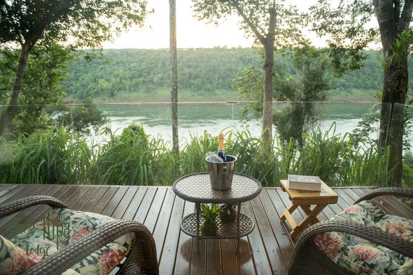 Habitación Suite con vista al Rio