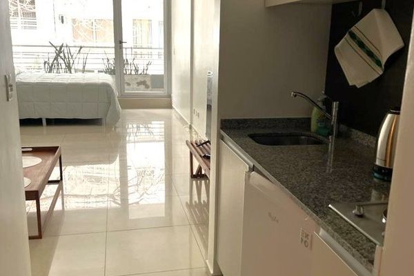 Depto monoambiente sobre calle Migueletes, Cañitas Palermo [204]