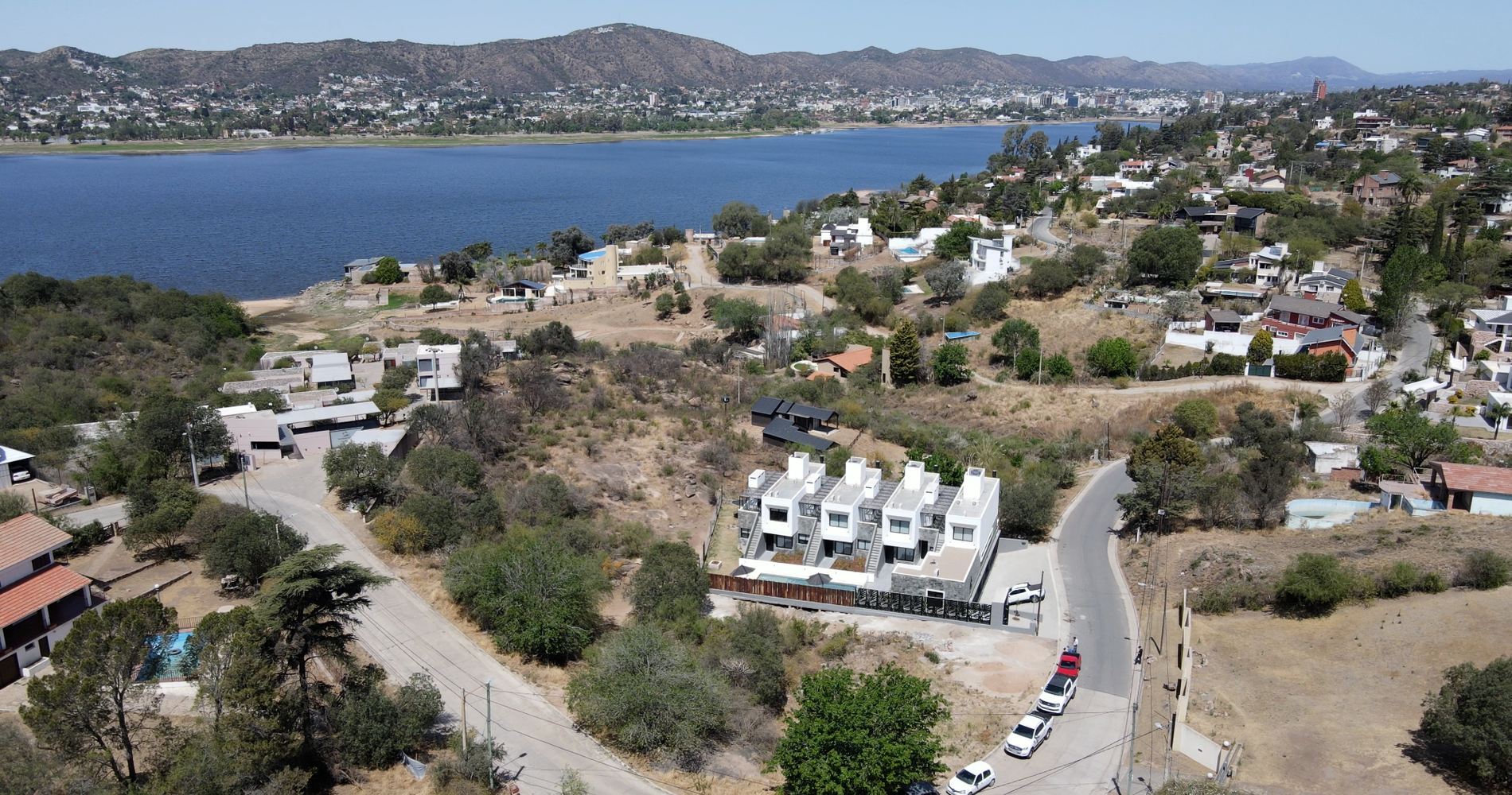 APARTS DE LA VILLA