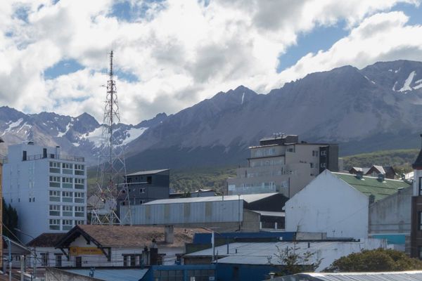 Rivadavia 3J (Rivadavia 38)