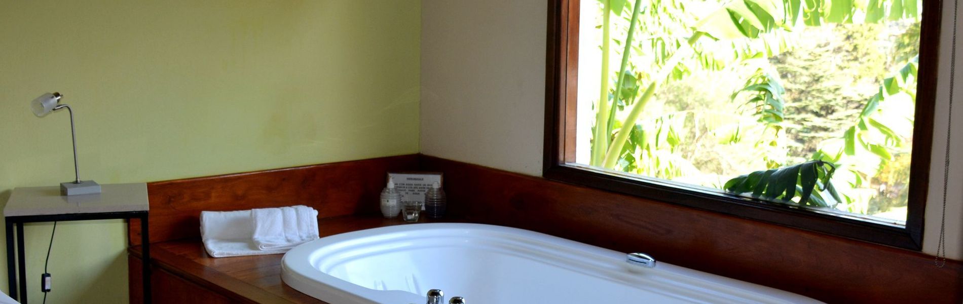 LAS ARDILLAS - CABAÑAS & SUITES - LA FALDA